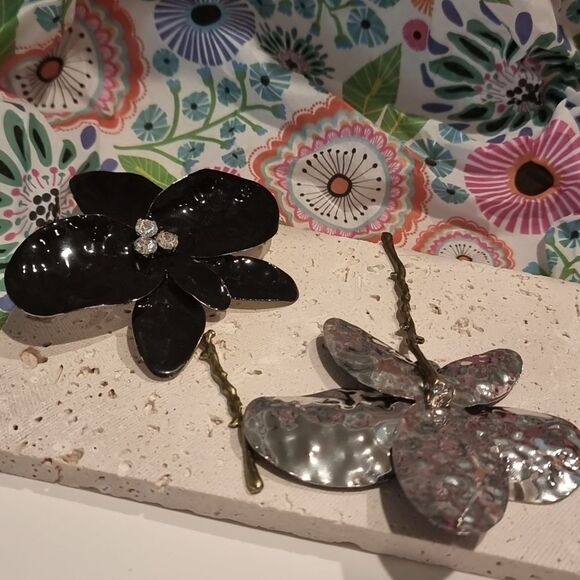 New ZARA ENAMEL FLOWER statement earrings - Picture 3 of 13